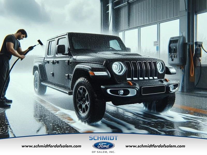 used 2021 Jeep Gladiator car, priced at $29,998