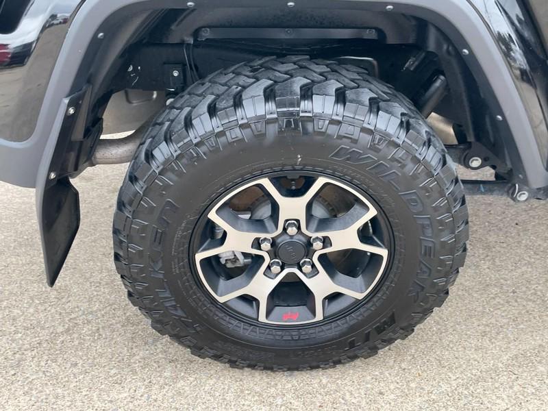 used 2021 Jeep Gladiator car, priced at $29,998