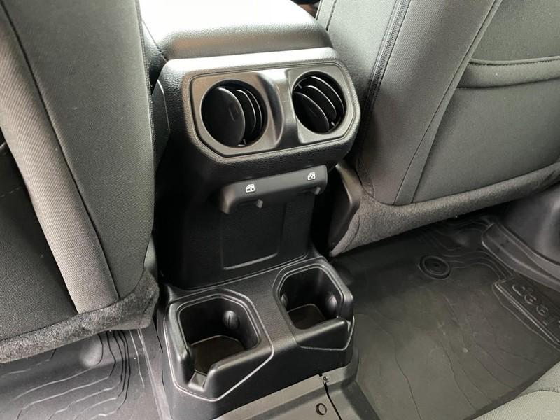 used 2021 Jeep Gladiator car, priced at $29,998