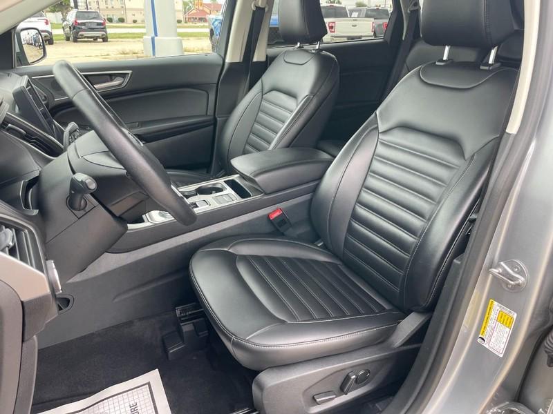 used 2024 Ford Edge car, priced at $27,998