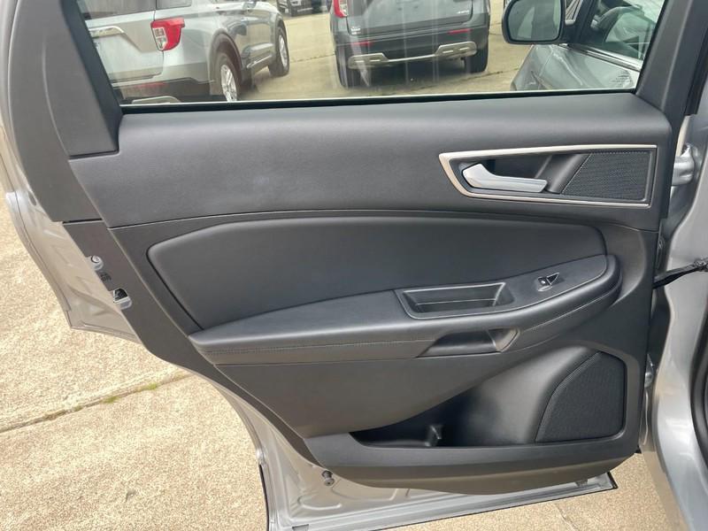 used 2024 Ford Edge car, priced at $27,998