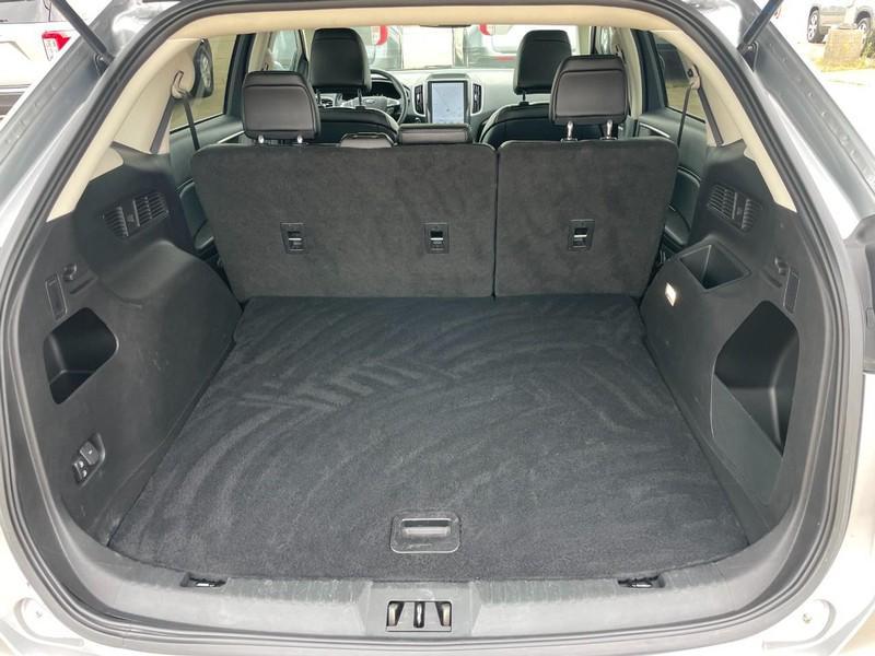 used 2024 Ford Edge car, priced at $27,998