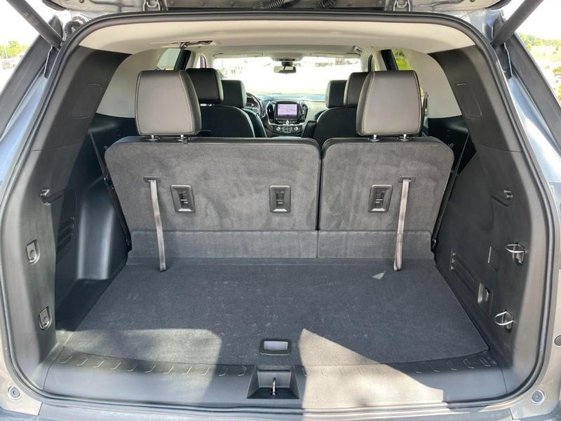 used 2020 Chevrolet Traverse car, priced at $25,998
