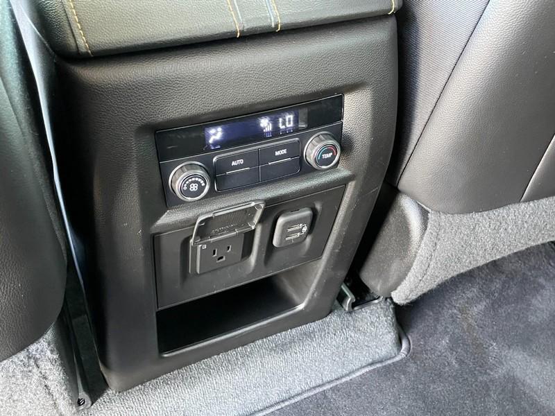 used 2020 Chevrolet Traverse car, priced at $25,998