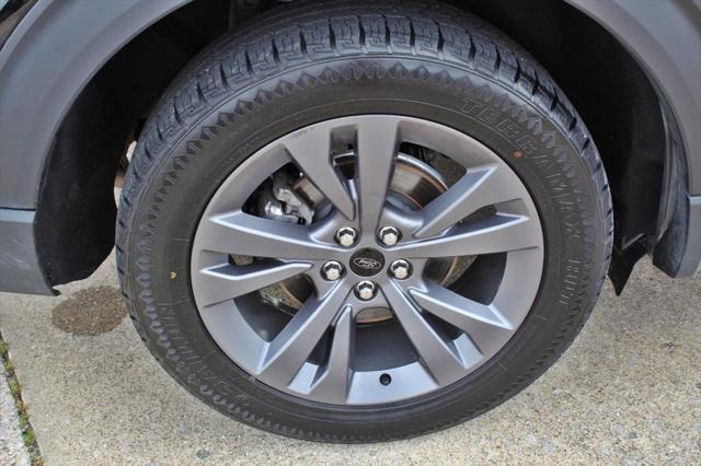 used 2025 Ford Explorer car, priced at $42,998
