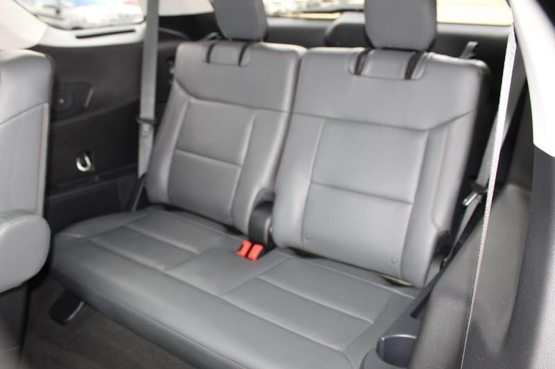 used 2025 Ford Explorer car, priced at $42,998