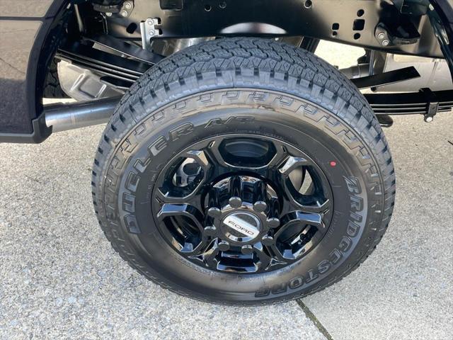 new 2025 Ford F-350 car, priced at $61,305