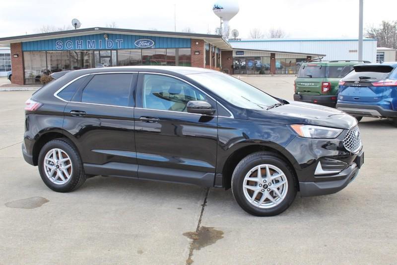used 2024 Ford Edge car, priced at $26,998
