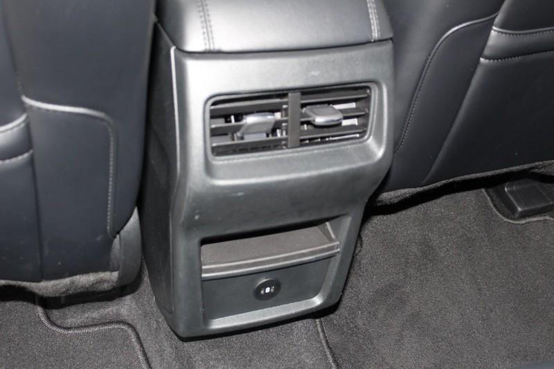 used 2024 Ford Edge car, priced at $26,998