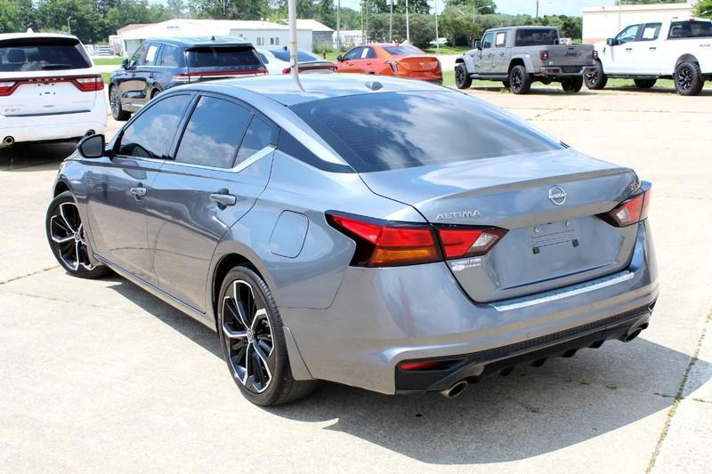 used 2023 Nissan Altima car, priced at $24,998