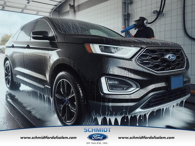 used 2024 Ford Edge car
