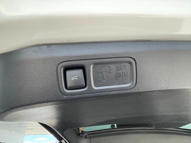 used 2024 Ford Expedition Max car, priced at $57,998