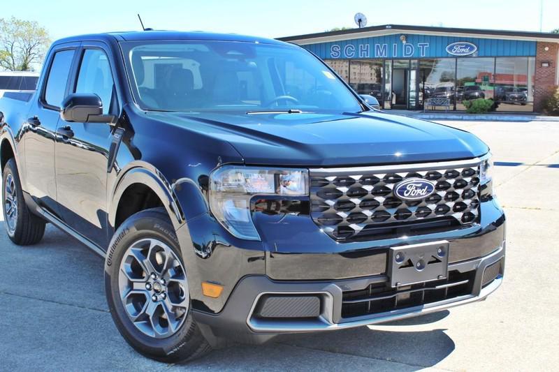 new 2025 Ford Maverick car, priced at $34,365
