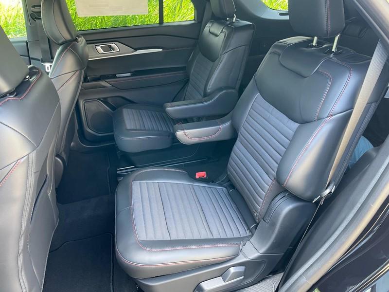 new 2025 Ford Explorer car, priced at $51,830