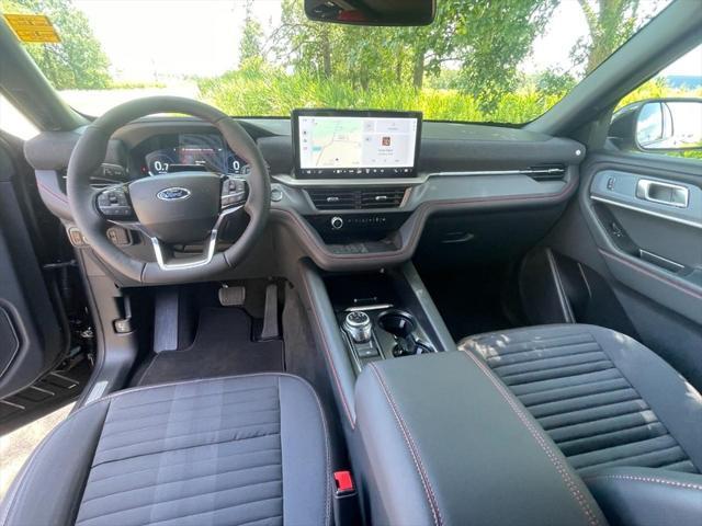 new 2025 Ford Explorer car, priced at $49,424