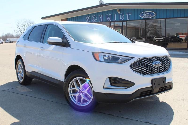 used 2024 Ford Edge car, priced at $27,498