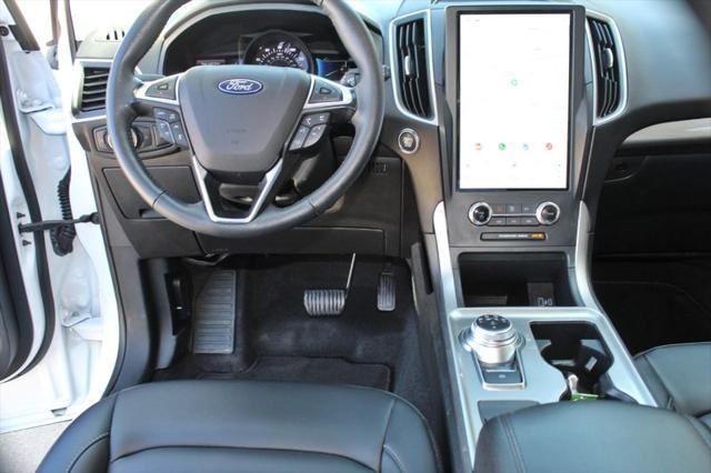 used 2024 Ford Edge car, priced at $27,498