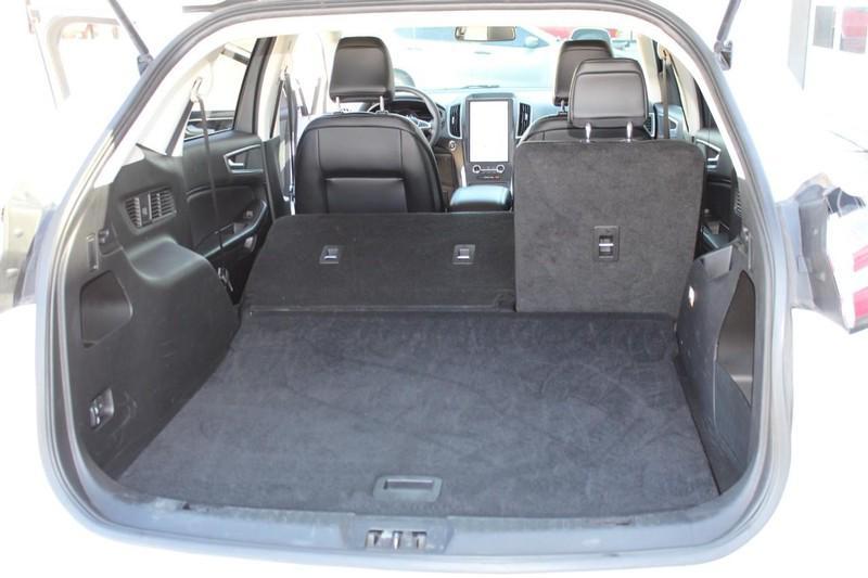 used 2024 Ford Edge car, priced at $27,498