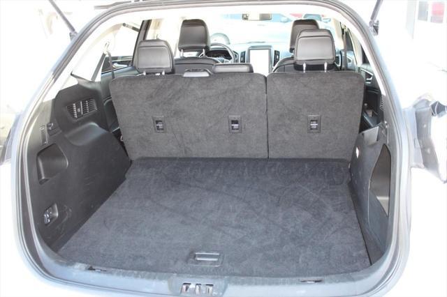 used 2024 Ford Edge car, priced at $27,498