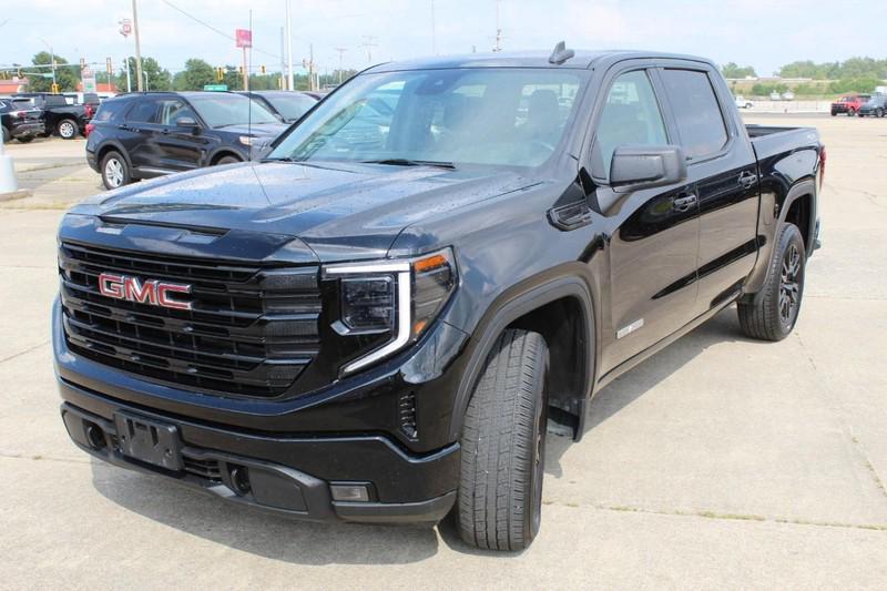 used 2023 GMC Sierra 1500 car, priced at $43,998