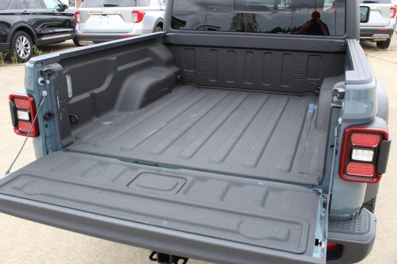 used 2024 Jeep Gladiator car, priced at $45,998