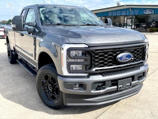 new 2025 Ford F-350 car, priced at $61,580