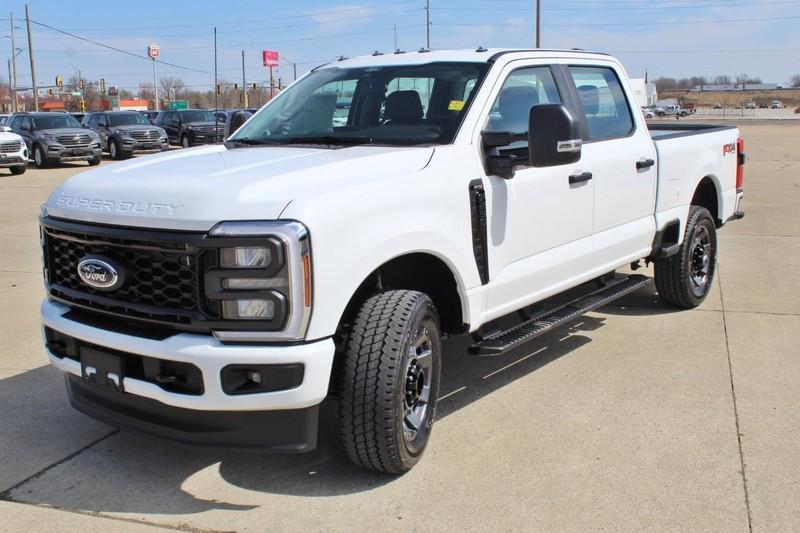 new 2025 Ford F-250 car, priced at $60,865