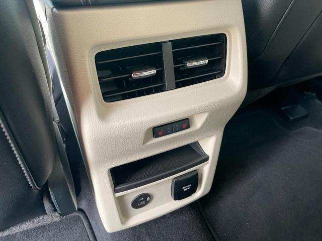 used 2022 Ford Edge car, priced at $19,998