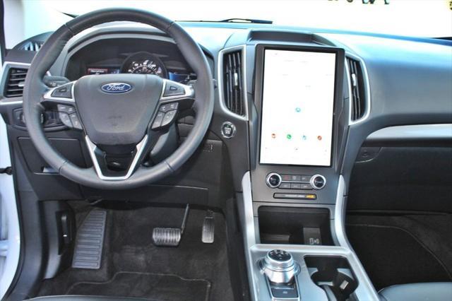 used 2024 Ford Edge car, priced at $27,498