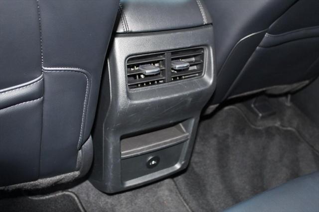 used 2024 Ford Edge car, priced at $27,498