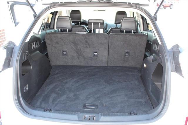 used 2024 Ford Edge car, priced at $27,498