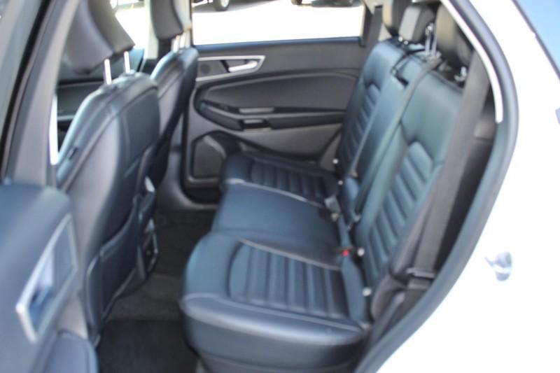 used 2024 Ford Edge car, priced at $27,498