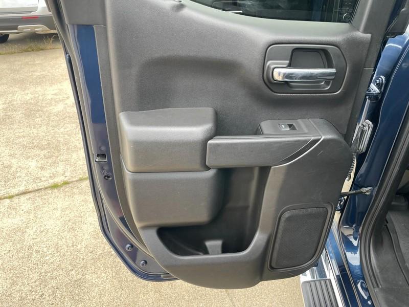 used 2021 Chevrolet Silverado 1500 car, priced at $22,998