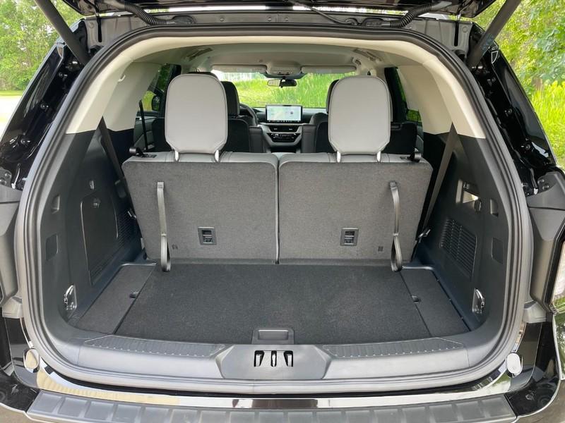 new 2025 Ford Explorer car, priced at $47,540