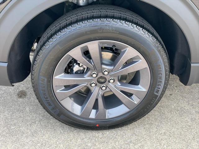 new 2025 Ford Explorer car, priced at $45,458