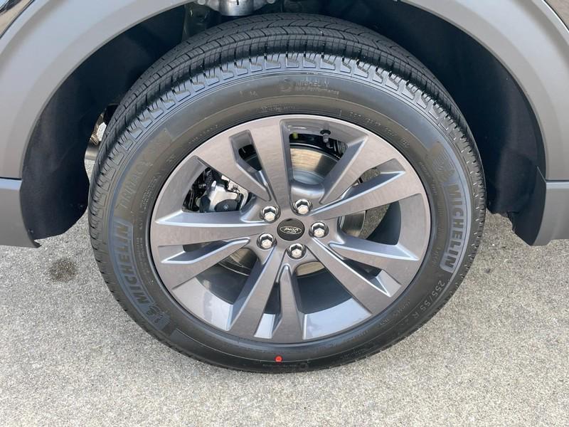 new 2025 Ford Explorer car, priced at $47,540