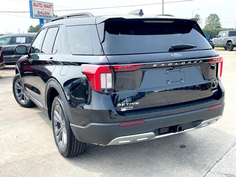 new 2025 Ford Explorer car, priced at $47,540