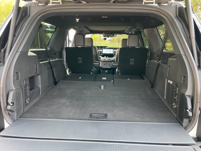 new 2025 Ford Expedition Max car, priced at $87,485