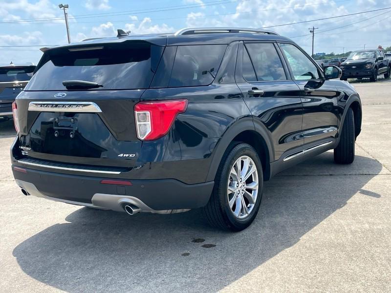 used 2024 Ford Explorer car, priced at $40,998