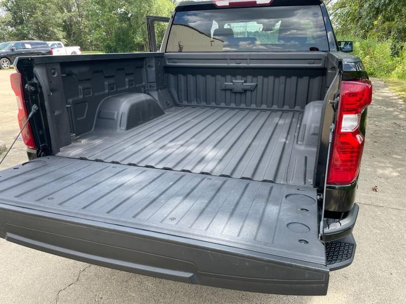 used 2022 Chevrolet Silverado 1500 car, priced at $37,998