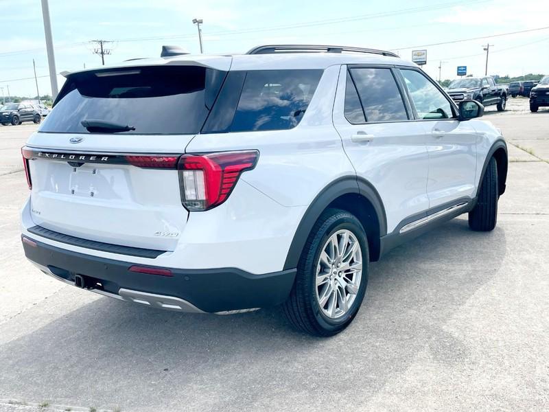new 2025 Ford Explorer car, priced at $47,720