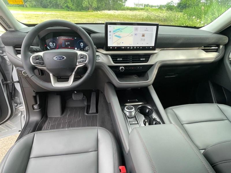 new 2025 Ford Explorer car, priced at $47,720