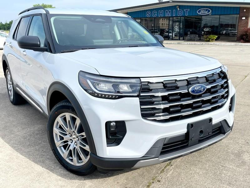 new 2025 Ford Explorer car, priced at $47,720