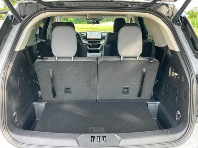 new 2025 Ford Explorer car, priced at $45,635