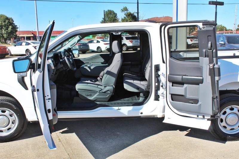 used 2023 Ford F-150 car, priced at $32,998