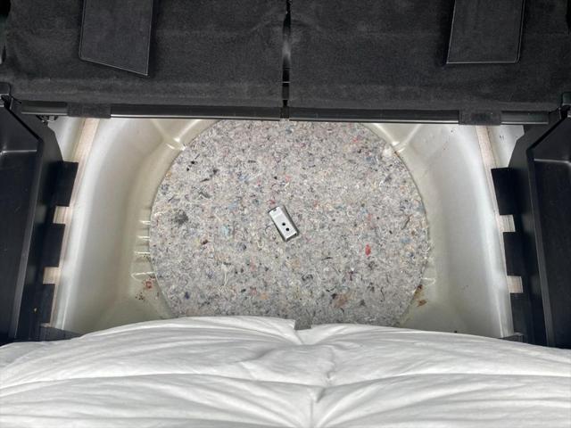 used 2022 Ford Explorer car, priced at $24,998