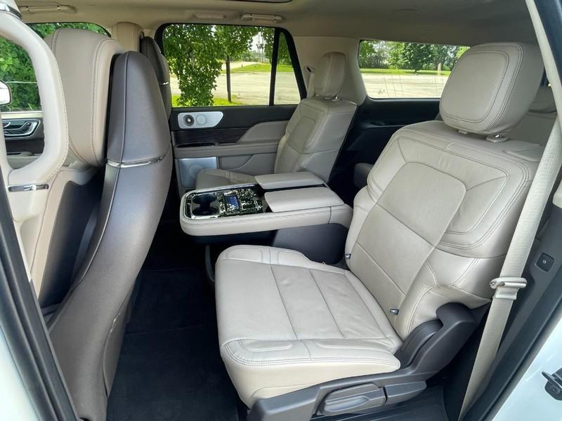 used 2024 Lincoln Navigator car, priced at $79,998