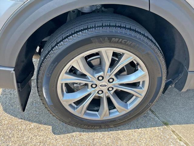 used 2024 Ford Explorer car, priced at $40,998