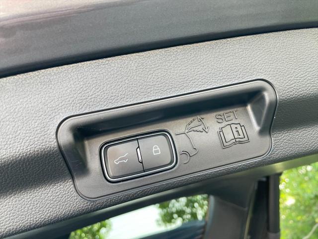 used 2024 Ford Explorer car, priced at $40,998