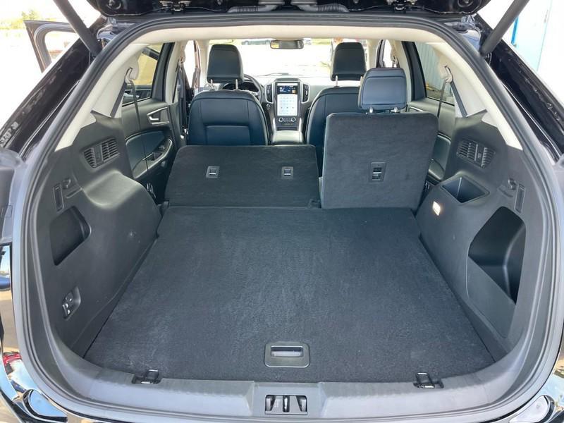 used 2024 Ford Edge car, priced at $27,998